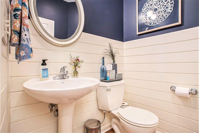 370 Bishop Avenue, Coldwater, MI 49036