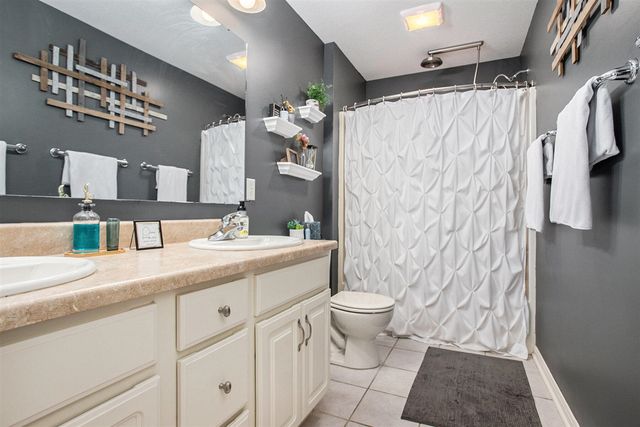 370 Bishop Avenue, Coldwater, MI 49036