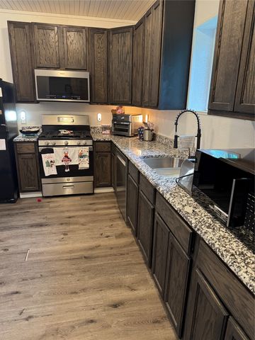 2300 Lyle Avenue, Waco, TX 76708