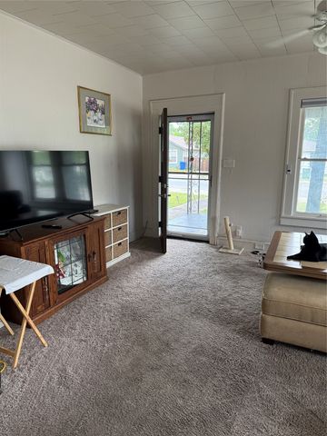 2300 Lyle Avenue, Waco, TX 76708