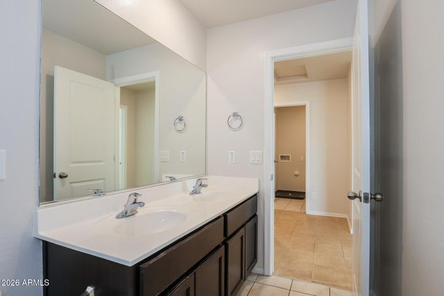 25399 W LINCOLN Avenue, Buckeye, AZ 85326