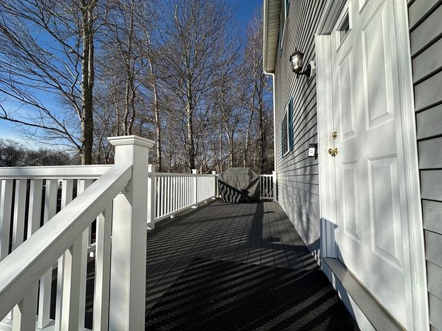 1007 Mount Pleasant St, New Bedford, MA 02745