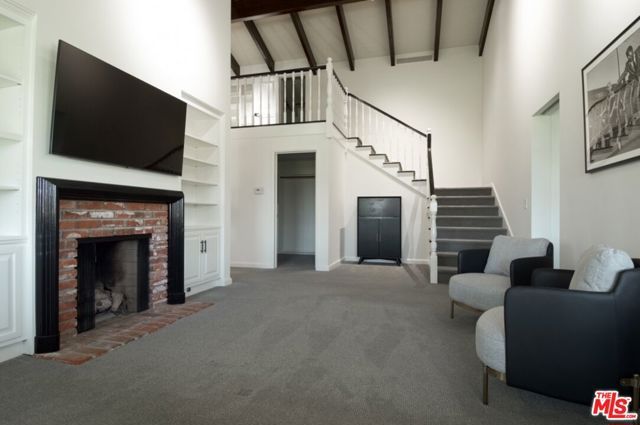 1121 N Beverly Drive, Beverly Hills, CA 90210