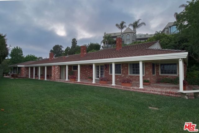 1121 N Beverly Drive, Beverly Hills, CA 90210