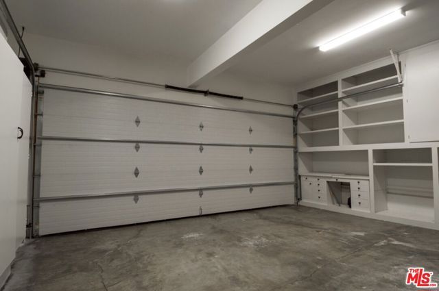 1121 N Beverly Drive, Beverly Hills, CA 90210