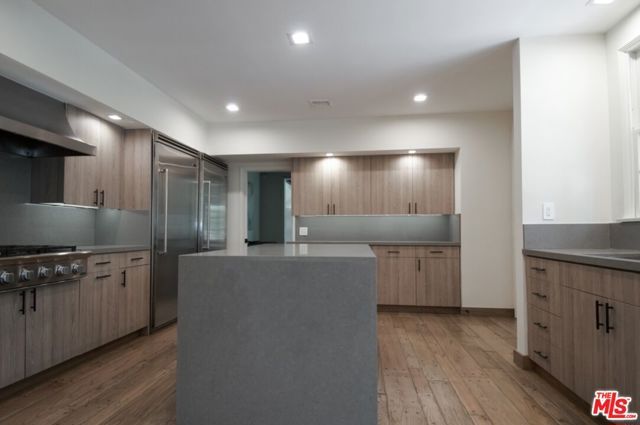 1121 N Beverly Drive, Beverly Hills, CA 90210