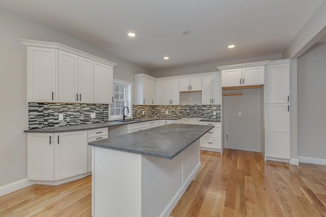 59 Mt. Delight Road, Deerfield, NH 03037