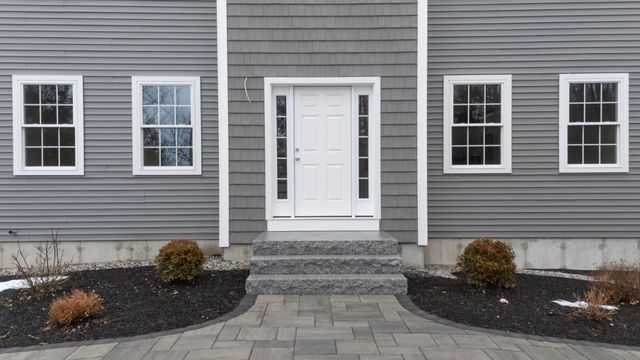 59 Mt. Delight Road, Deerfield, NH 03037