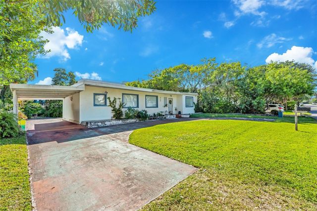 242 189th Street, Sunny Isles Beach, FL 33160