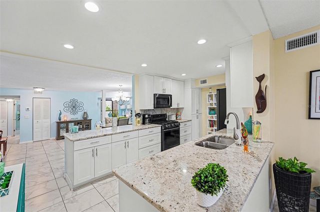 8198 TERRACE GARDEN DRIVE N 411, St Petersburg, FL 33709