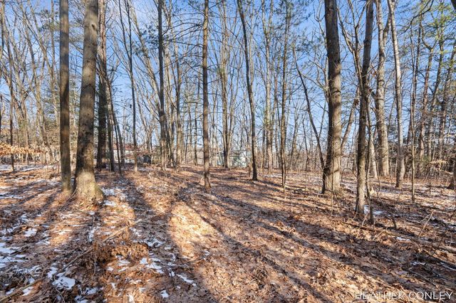 3125 River Bend Trail, Fennville, MI 49408