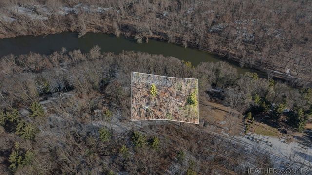 3125 River Bend Trail, Fennville, MI 49408