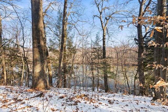 3125 River Bend Trail, Fennville, MI 49408