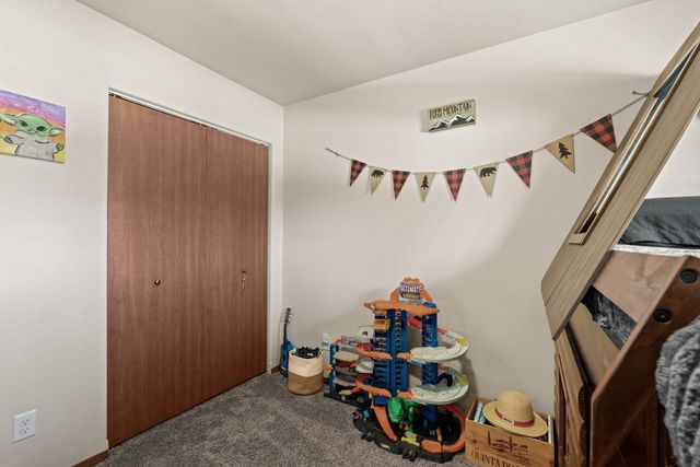 922 S Evergreen Rd, Spokane Valley, WA 99037