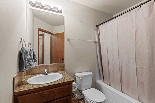 922 S Evergreen Rd, Spokane Valley, WA 99037