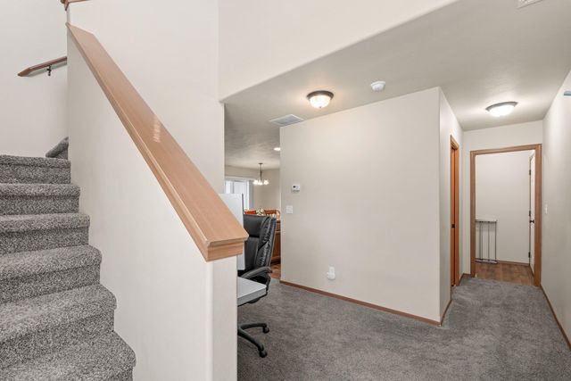 922 S Evergreen Rd, Spokane Valley, WA 99037