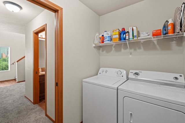 922 S Evergreen Rd, Spokane Valley, WA 99037