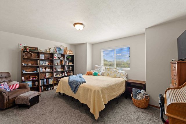 922 S Evergreen Rd, Spokane Valley, WA 99037