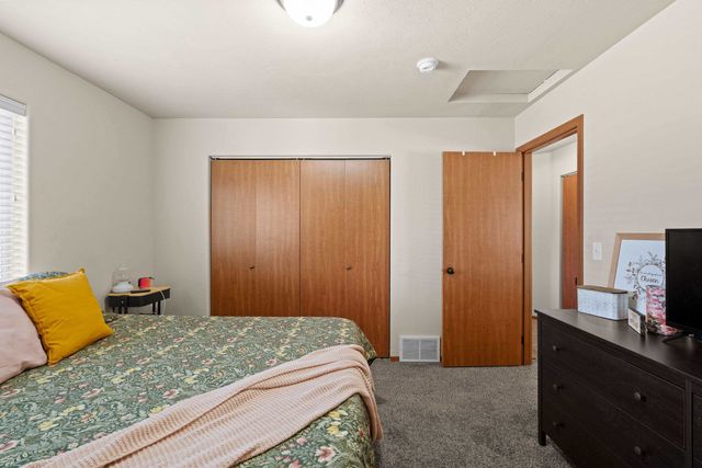 922 S Evergreen Rd, Spokane Valley, WA 99037