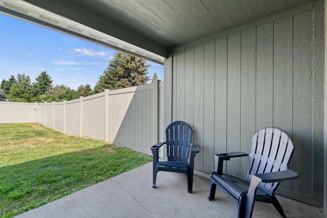 922 S Evergreen Rd, Spokane Valley, WA 99037