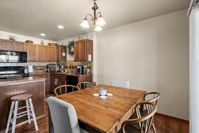 922 S Evergreen Rd, Spokane Valley, WA 99037