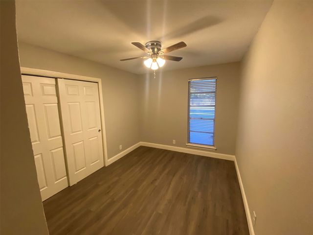 2006 W Northgate Drive, Irving, TX 75062