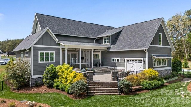 144 Mcneil Lane, Mooresville, NC 28117