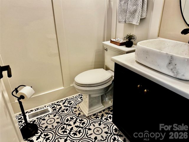 144 Mcneil Lane, Mooresville, NC 28117