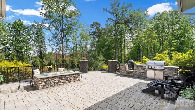 144 Mcneil Lane, Mooresville, NC 28117