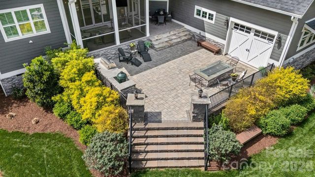 144 Mcneil Lane, Mooresville, NC 28117