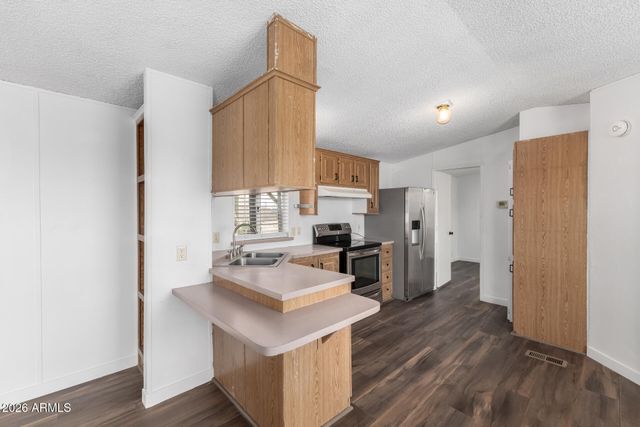 251 N STARR Road, Apache Junction, AZ 85119