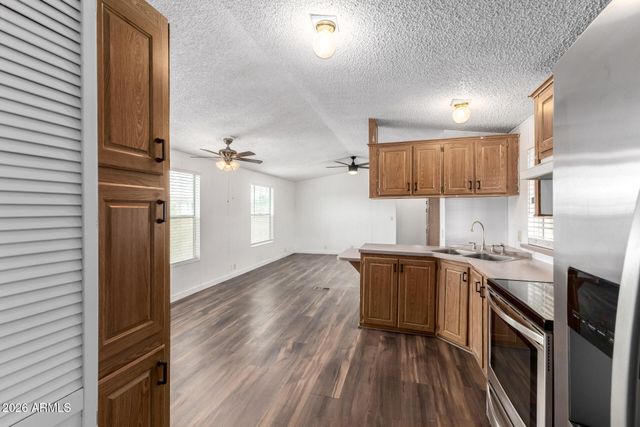 251 N STARR Road, Apache Junction, AZ 85119
