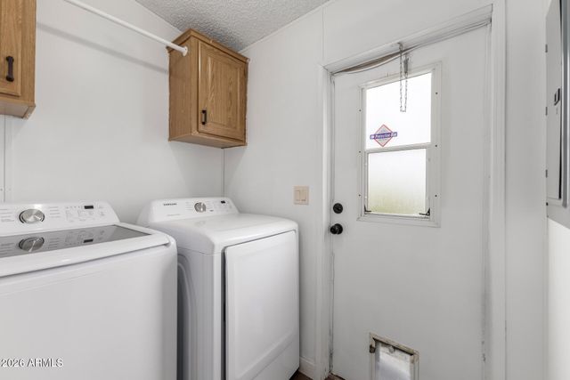 251 N STARR Road, Apache Junction, AZ 85119