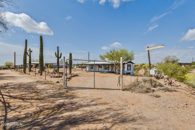 251 N STARR Road, Apache Junction, AZ 85119