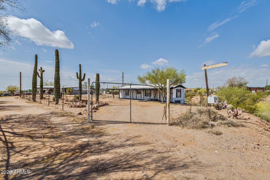 251 N STARR Road, Apache Junction, AZ 85119 — photo 4