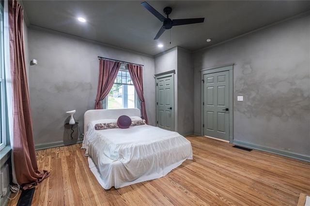 908 Oakhill Avenue, Atlanta, GA 30310