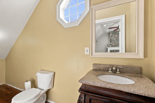 117 Hunt Road, Chelmsford, MA 01824