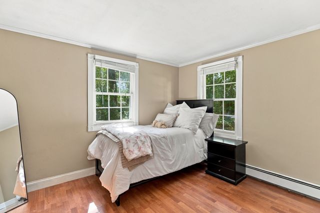 117 Hunt Road, Chelmsford, MA 01824