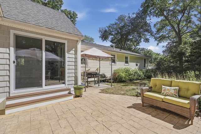 117 Hunt Road, Chelmsford, MA 01824