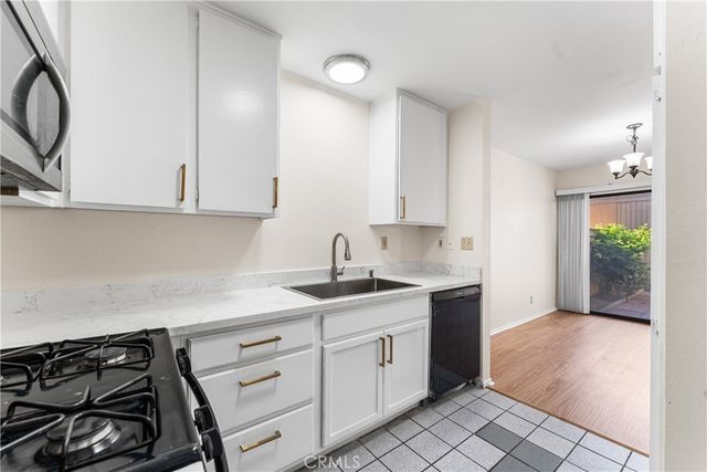 10730 Woodley Avenue 7, Los Angeles, CA 91344