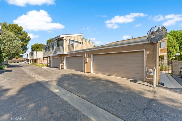 10730 Woodley Avenue 7, Los Angeles, CA 91344