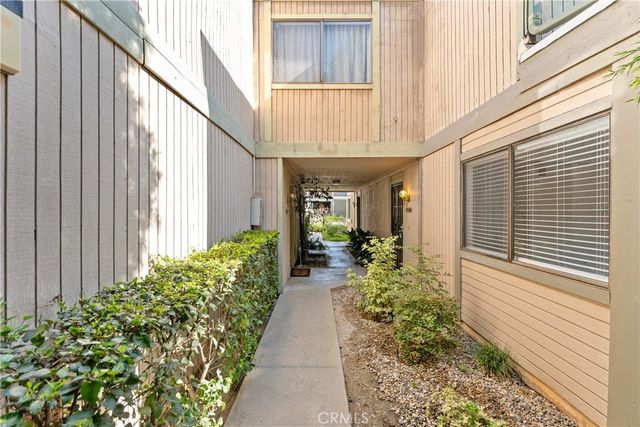 10730 Woodley Avenue 7, Los Angeles, CA 91344