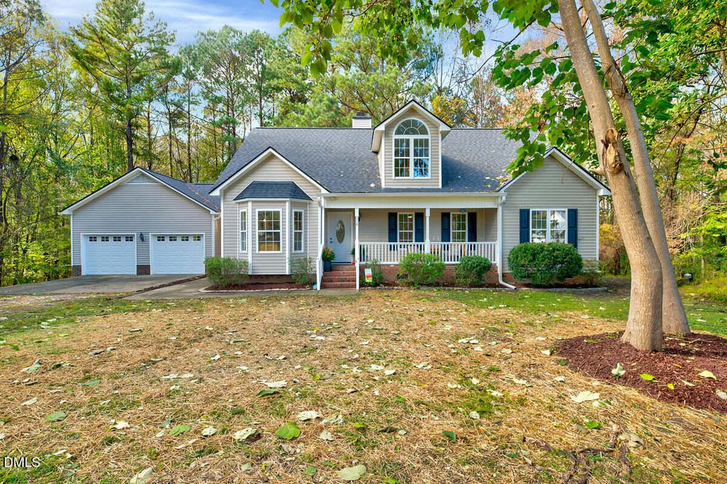 110 Hinton Court, Clayton, NC 27527