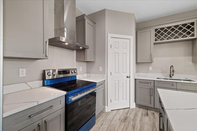 10704 BANFIELD DRIVE, Riverview, FL 33579