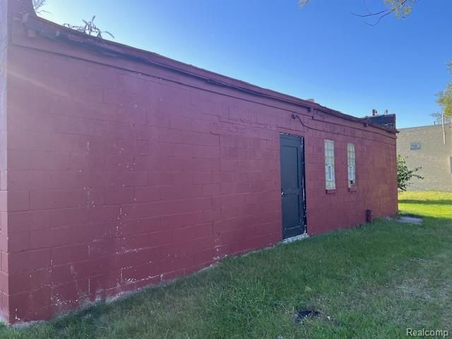 19720 Conant Street, Detroit, MI 48234