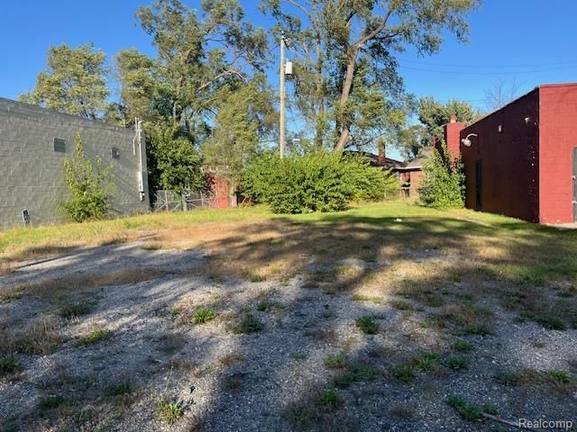 19720 Conant Street, Detroit, MI 48234