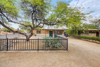246 E President Street, Tucson, AZ 85714