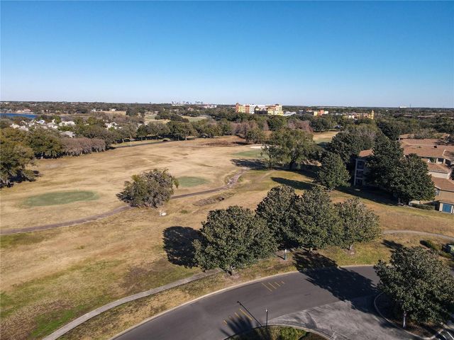 7300 WESTPOINTE BOULEVARD 729, Orlando, FL 32835