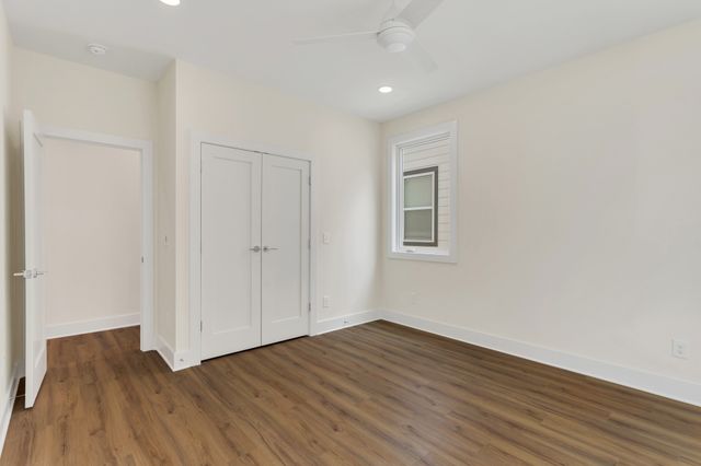 2430 Batavia St, Nashville, TN 37208