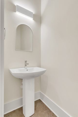 2430 Batavia St, Nashville, TN 37208